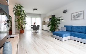 Jókai Apartman