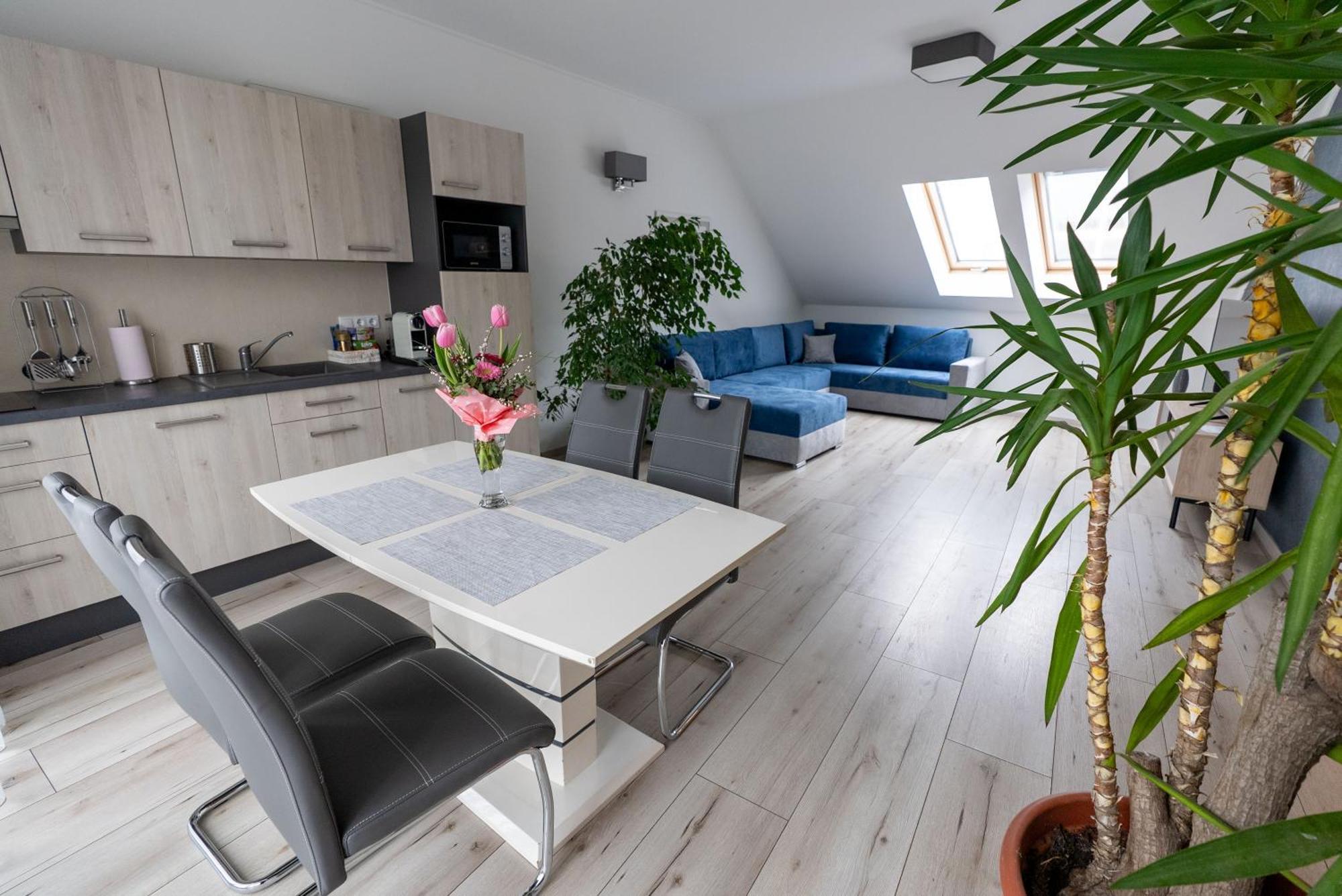 Jókai Apartman Dunafoldvar Kültér fotó